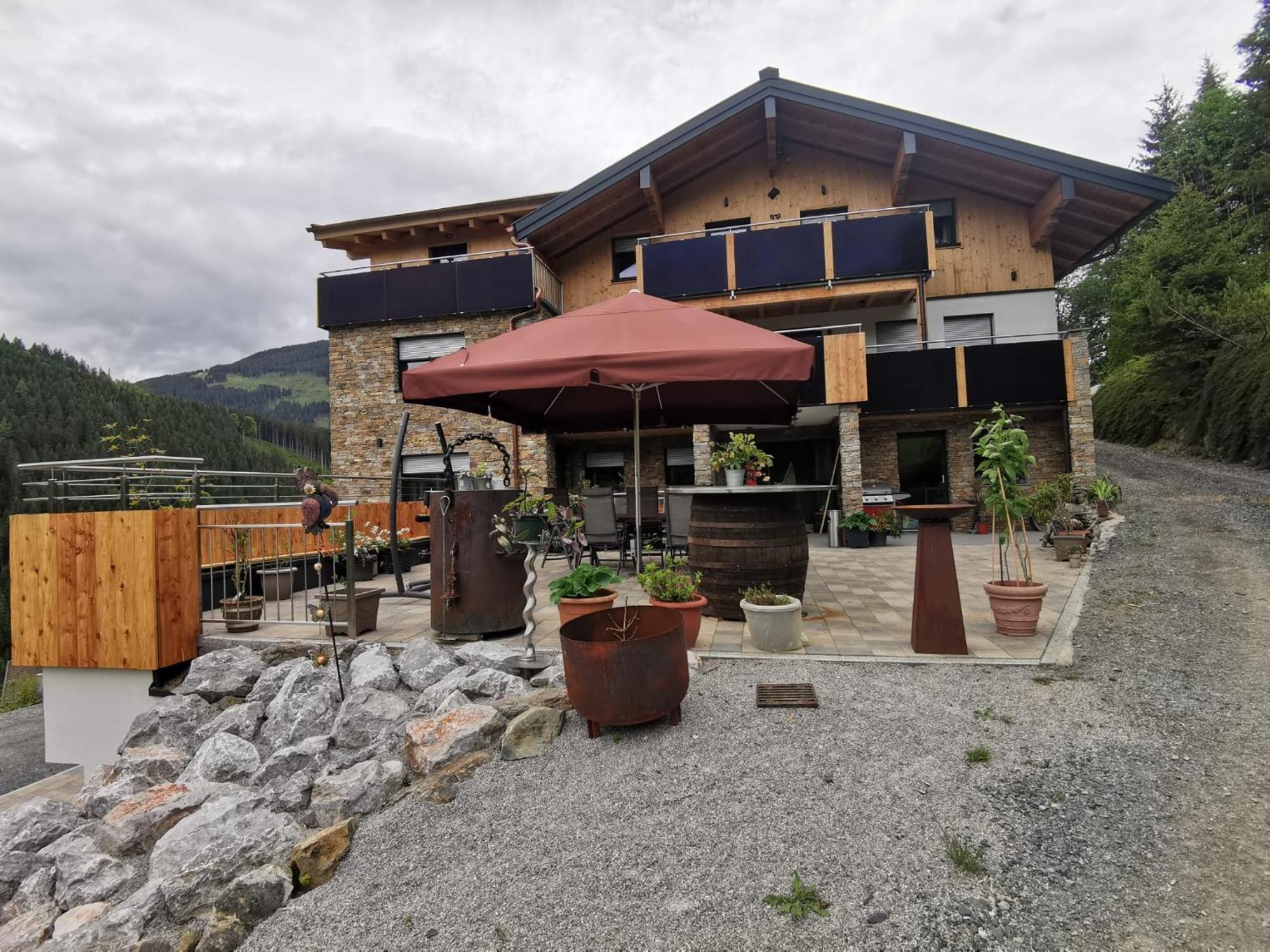 Landhaus Oberzinnegg Saalbach-Hinterglemm Exterior photo